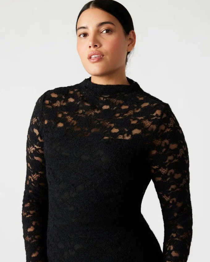 Vestido de encaje Vivienne negro Vestido de encaje Vivienne negro