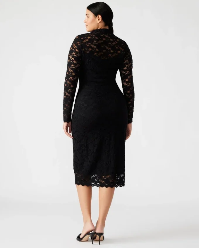 Vestido de encaje Vivienne negro Vestido de encaje Vivienne negro