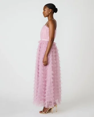 Vestido de tul en capas rosa amanecer