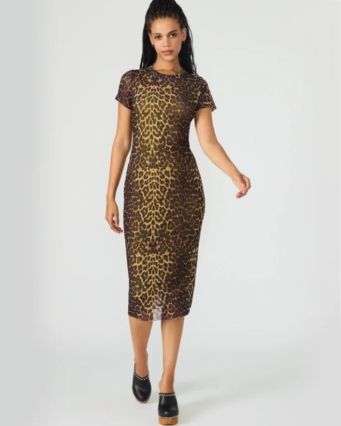 Vestido Hailee de manga corta con estampado Hot Spots Vestido Hailee de manga corta con estampado Hot Spots