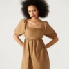 Vestido Inara Beige Vestido Inara Beige