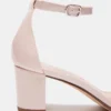 Zapatos de charol Carrson para niña en color rosa palo
