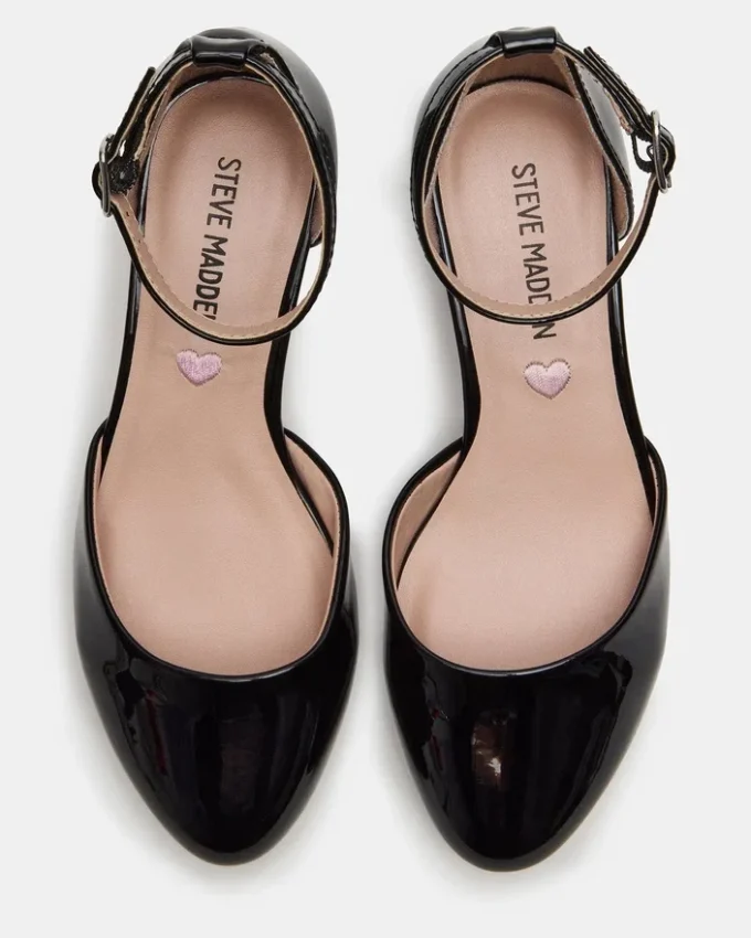 Zapatos de niña Prettyy en charol negro